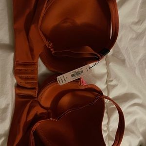 Victoria’s Secret new (with tags) bra, dark orange lace design. 38D.